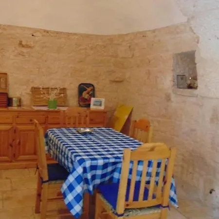 Trullo Oasi Di Pace * 切列梅萨皮卡